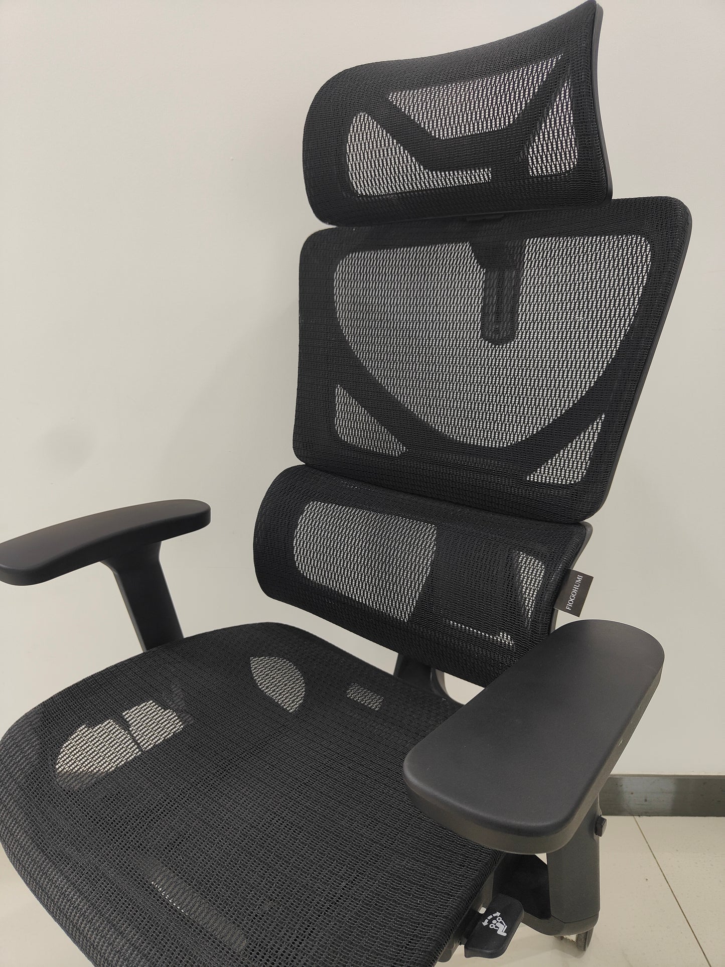 FIOGOHUMI  Office Chair Ergonomic Desk Chair Mesh Computer Chair Lumbar Support Modern Executive Adjustable Rolling Swivel Chair