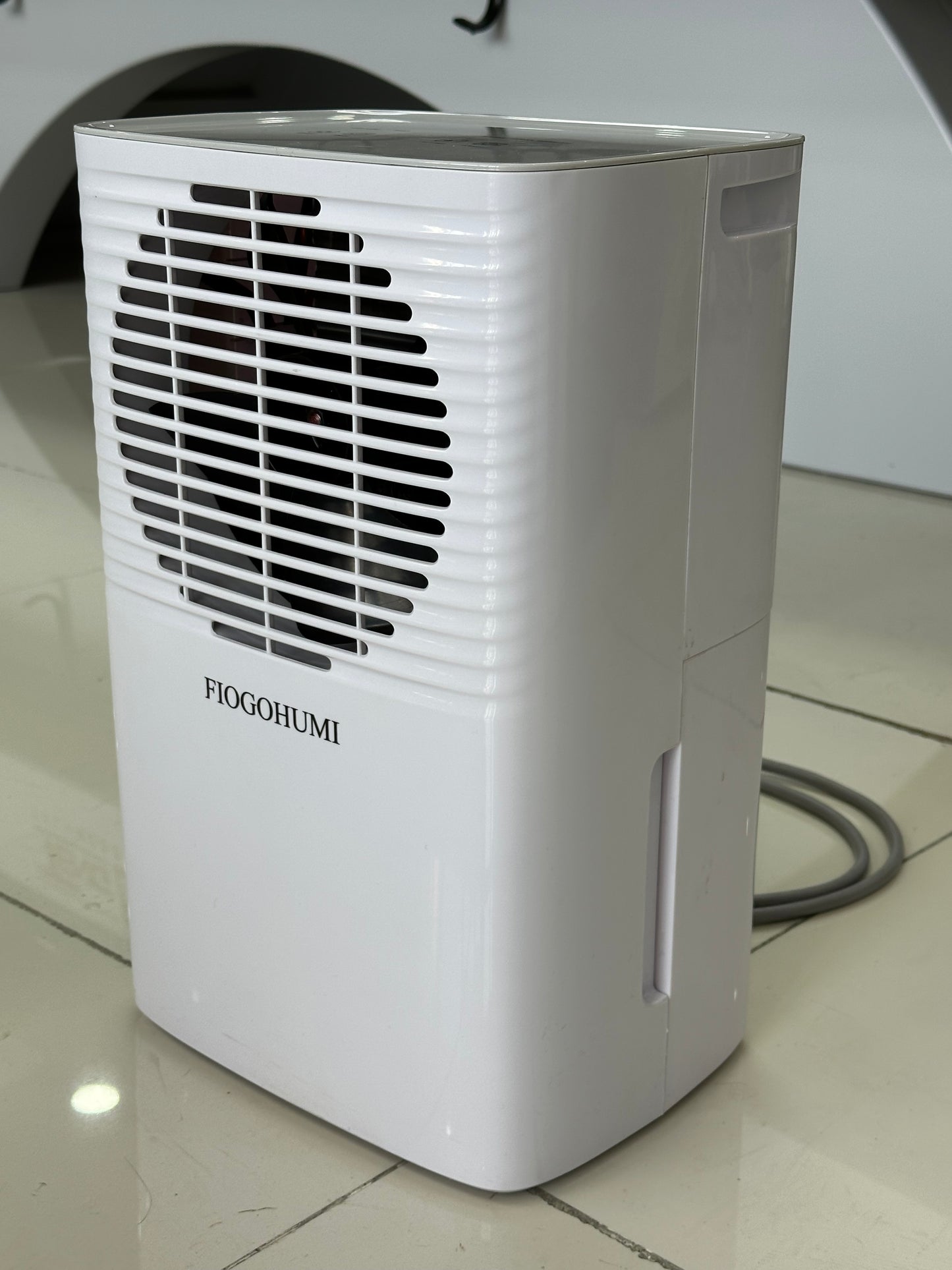 FIOGOHUMI 25-Pint Dehumidifier for Basement - Quiet Dehumidifier for Bathroom Basements - Continuous Drain Remove Moisture